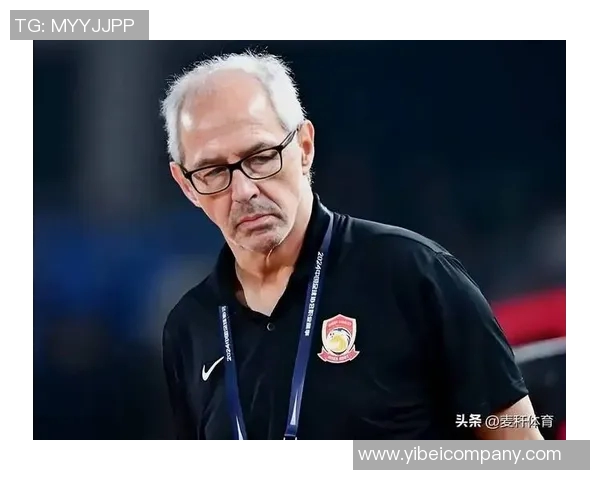 摩纳哥主帅许特尔面临下课风险俱乐部积极寻找新任教练人选 摩纳哥主帅许特尔面临下课风险俱乐部积极寻找新任教练人选