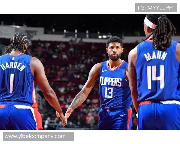 莱昂纳德三场比赛连续得分30却难救球队陷入连败困境