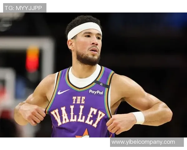 费尔顿质疑现役得分后卫实力布克是否是仅次于爱德华兹的最佳选择