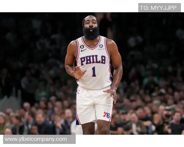 杜兰特盛赞快船双星哈登与小卡实力无可置疑能赢任何阵容