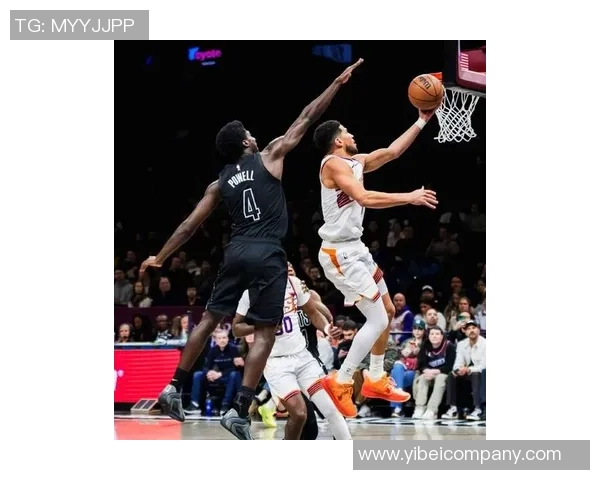 狄龙琼斯三双表现耀眼却无力救主球队失利26分12板10助成空砍英雄